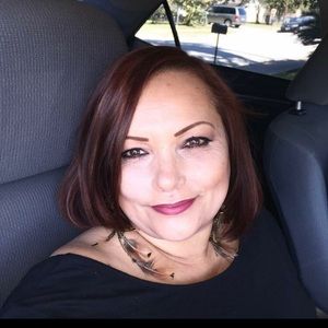 Meet your Posher, Letitia